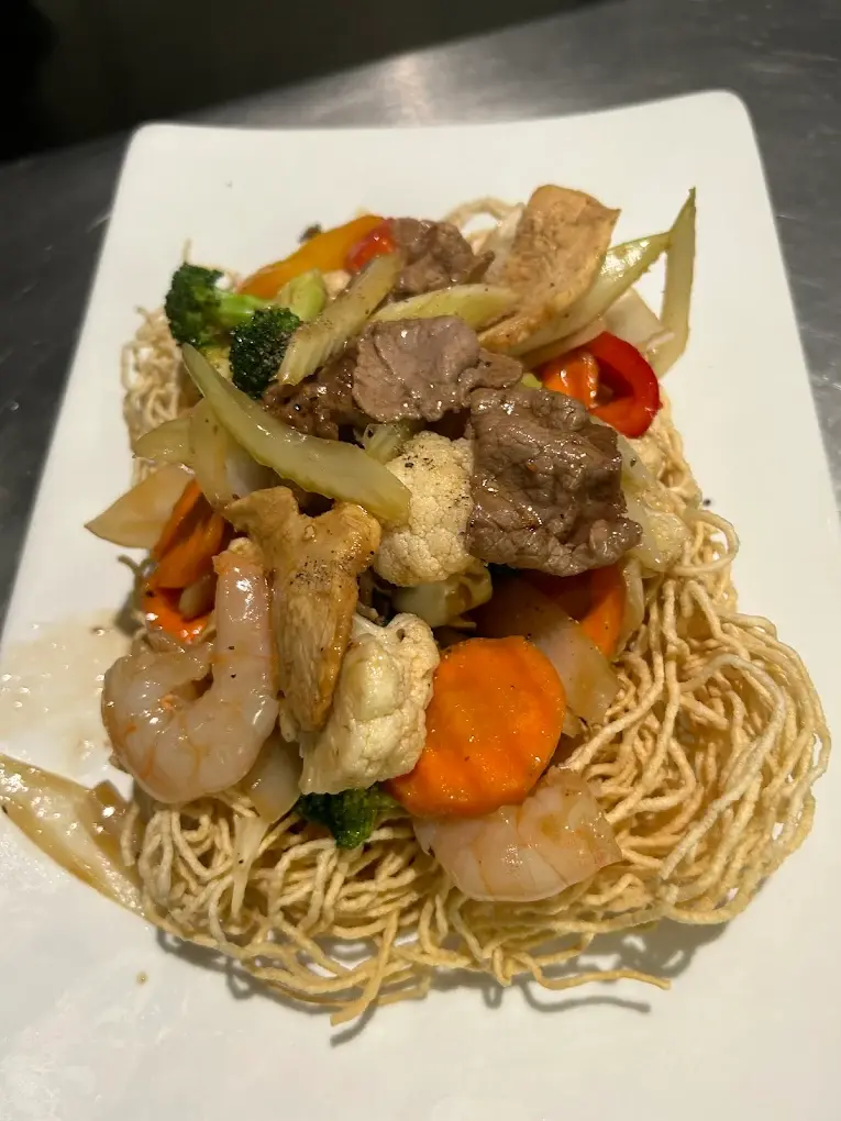 Best Rare Cooked Beef Noodle Soup in Calgary, AB